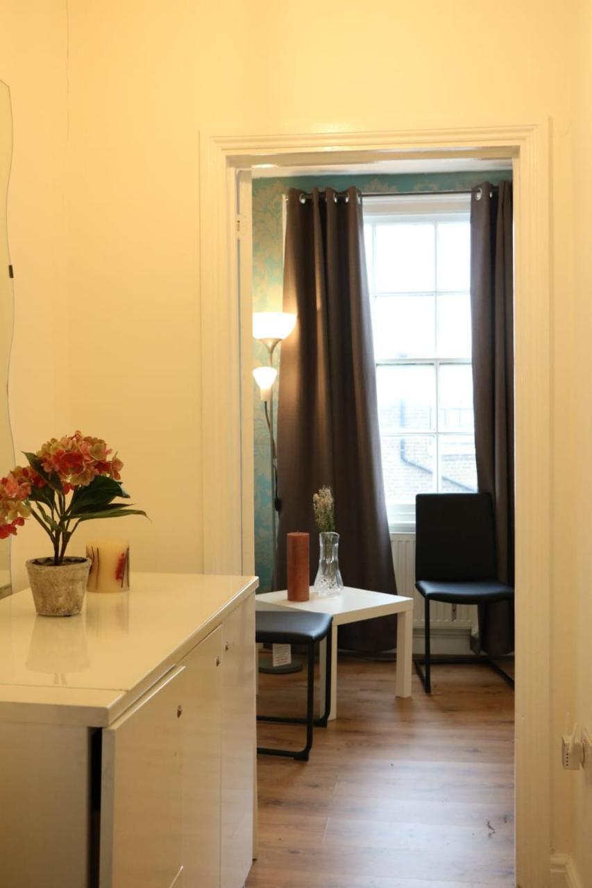Victoria Style Flat Near Victoria Station Apartman London Kültér fotó